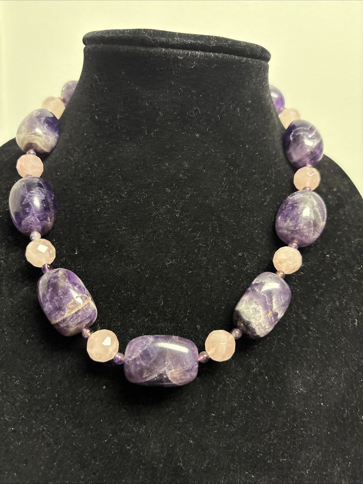 VTG UNIQUE CARVED ROSE QUARTZ AND AMETHYST STERLING SILVER NECKLACE 925 GSJ 177g