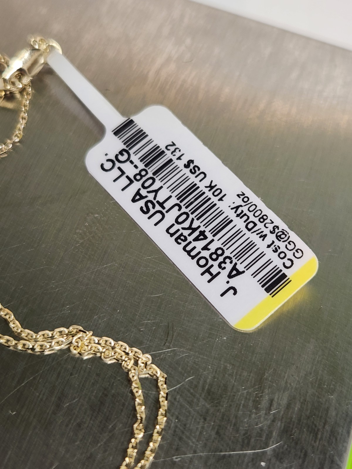 Kay Jewelers Garnet & Diamond Necklace Solid 10K Yellow Gold 2gram Retail $479