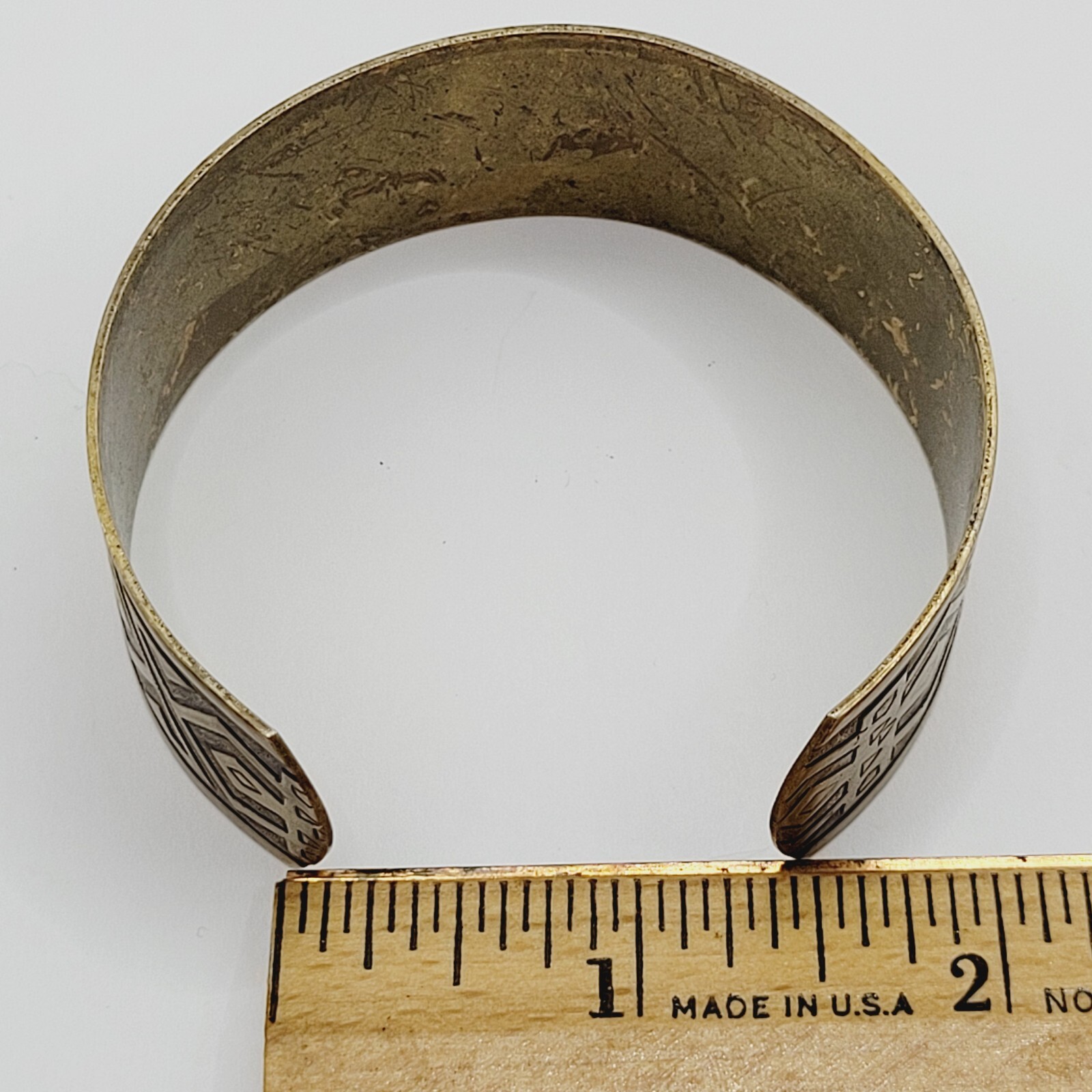 Southwestern Native Tribal Pattern Copper Vintage Cuff Bracelet with Brass Color