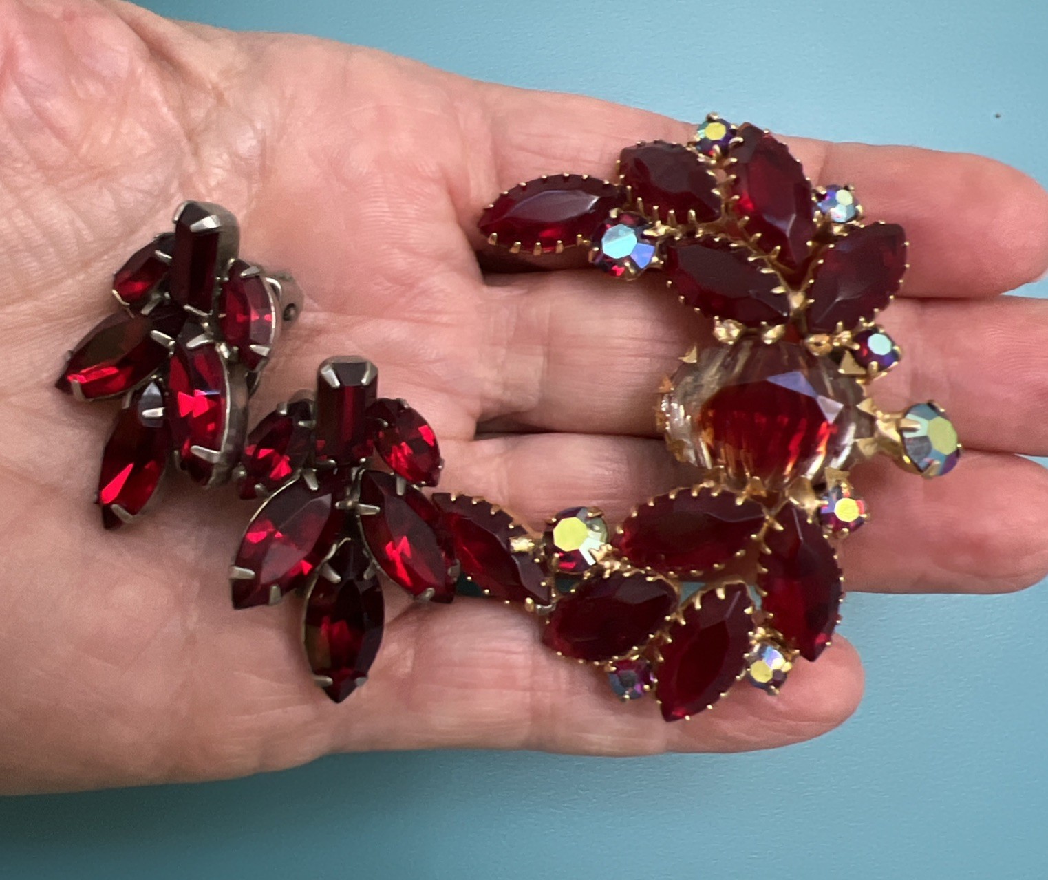 Vintage Juliana Red Rhinestone Brooch & Earrings – Married Set – Crinkle Glass