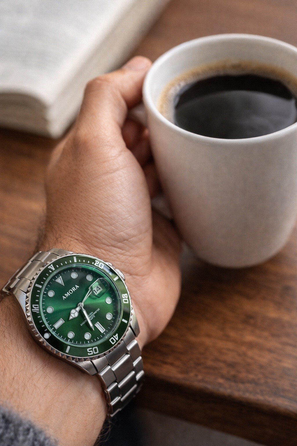 Men’s Green Dial Stainless Steel Diver Style Watch Date Quartz Luxury Sport…
