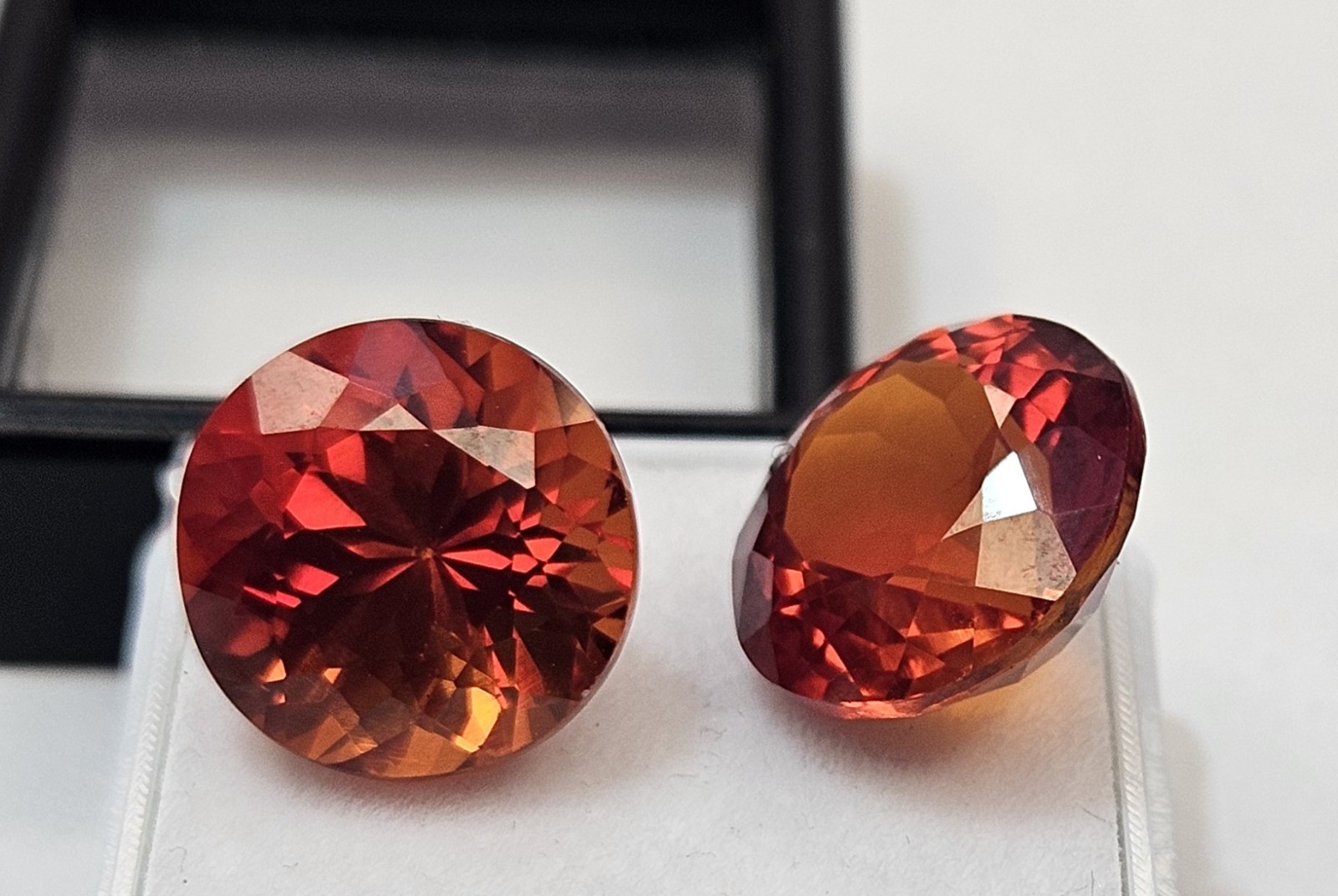 Pair Natural Round Cut Padparadscha Sapphire 21-23Ct Gemstone For Earring Making