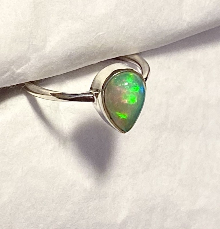 Lovely Ethiopian Opal Ring 925 Sterling Silver Size 7🌹