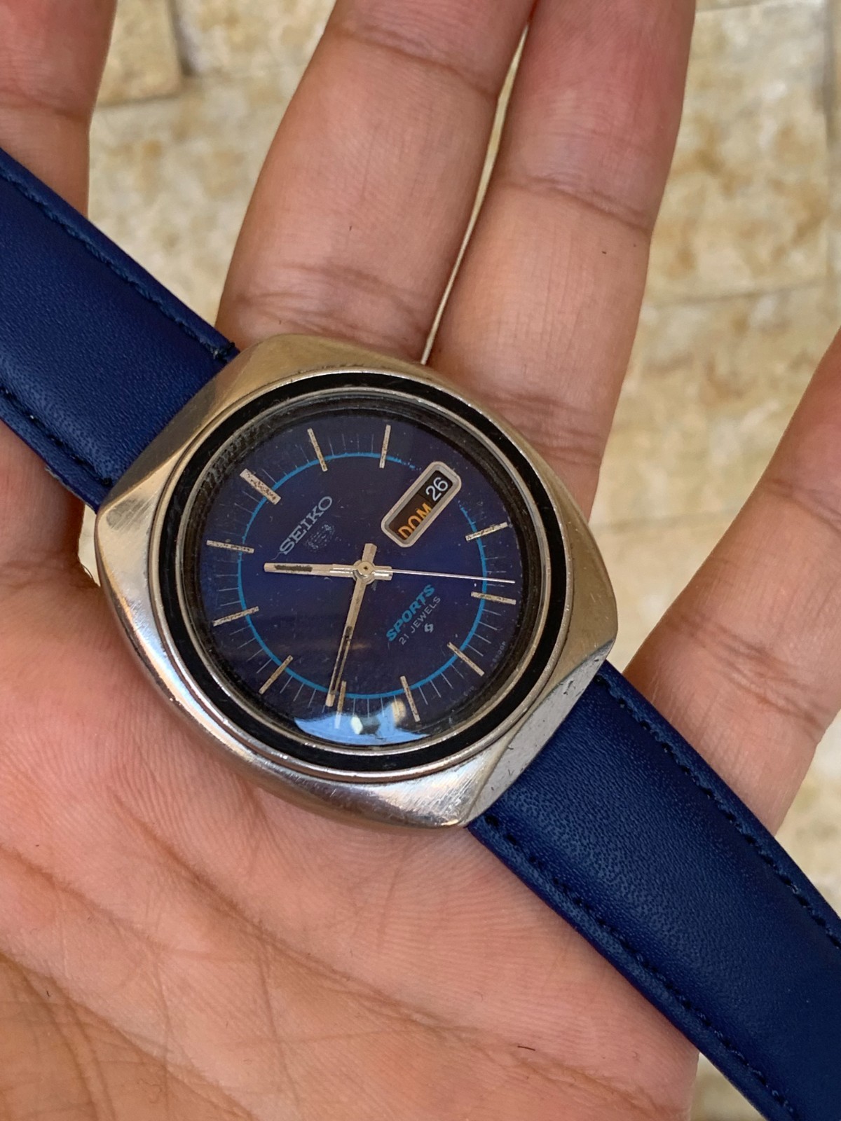 Vintage Seiko 5 Sports 6319-8070 Watch 1970s Blue Dial UFO Automatic 41mm Jumbo