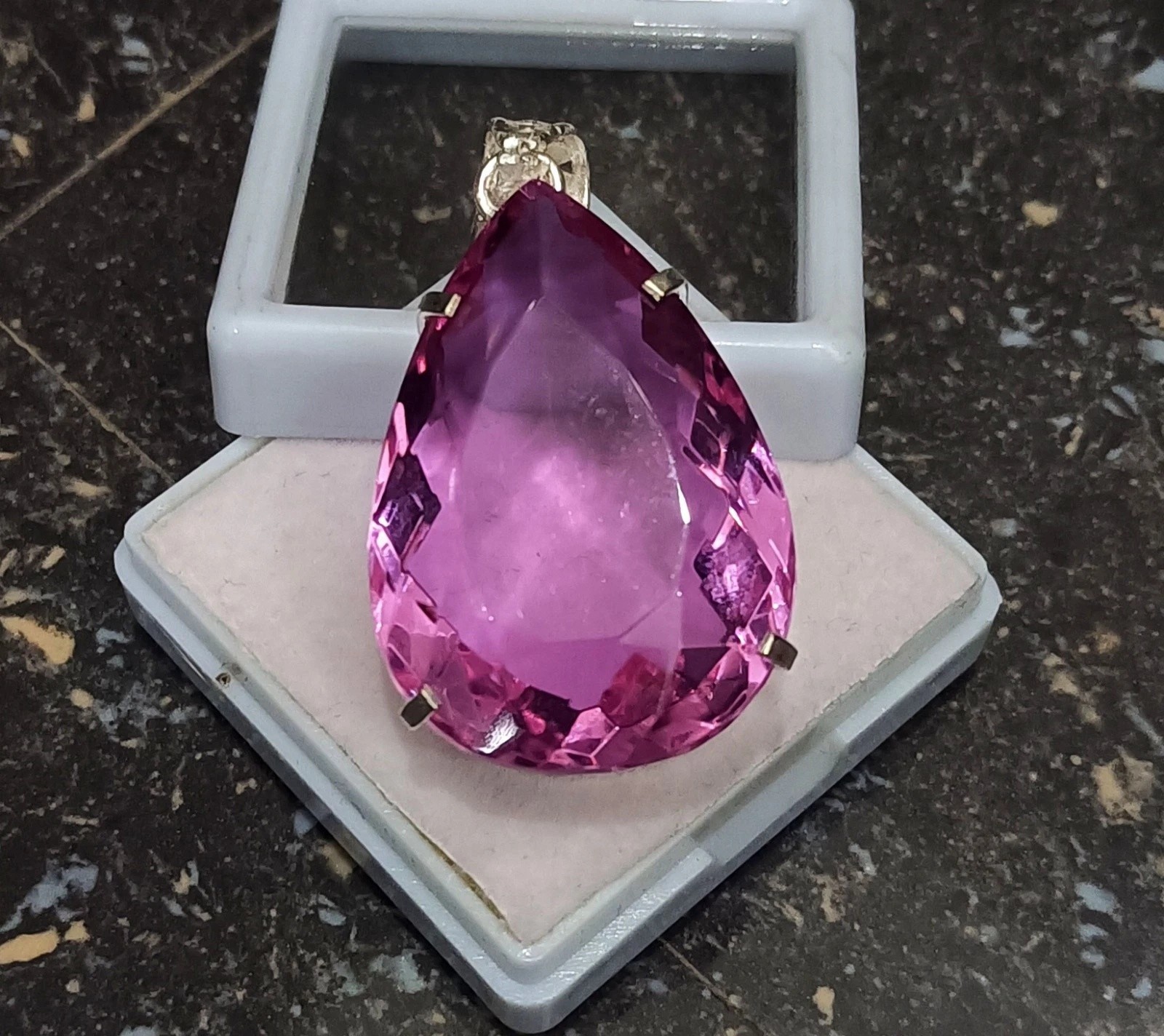 Certified AAA Natural Pear Cut 80.85 Ct Pink Topaz Pendant Loose Gemstone