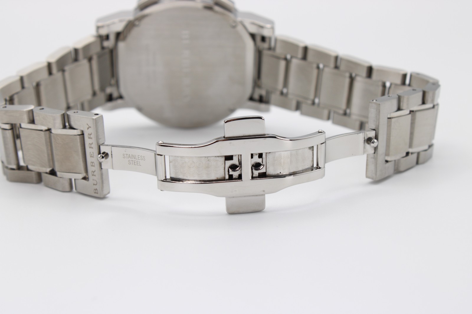 BURBERRY The City BU9351 Stainless Steel Black Dial Men’s Watch 42mm