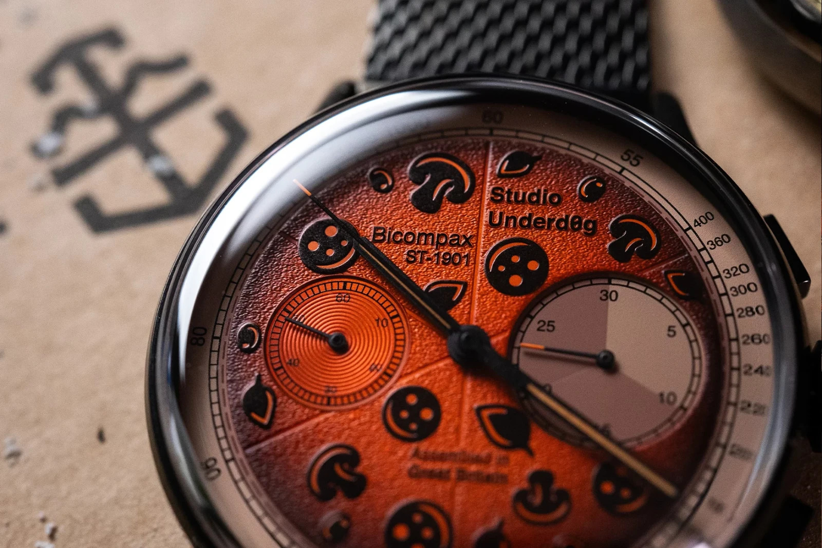 Time & Tide X Studio Underd0g 01 Burnt Pepperoni Pizza *Event Exclusive* Watch