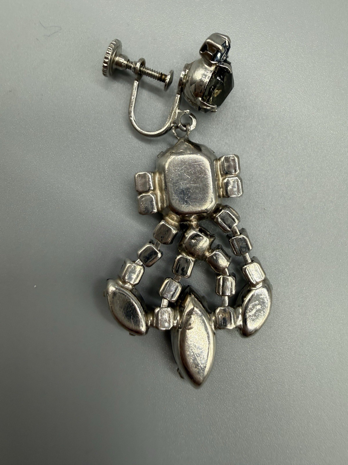 Vintage Silver tone Rhinestone Screw backs. Unbranded.