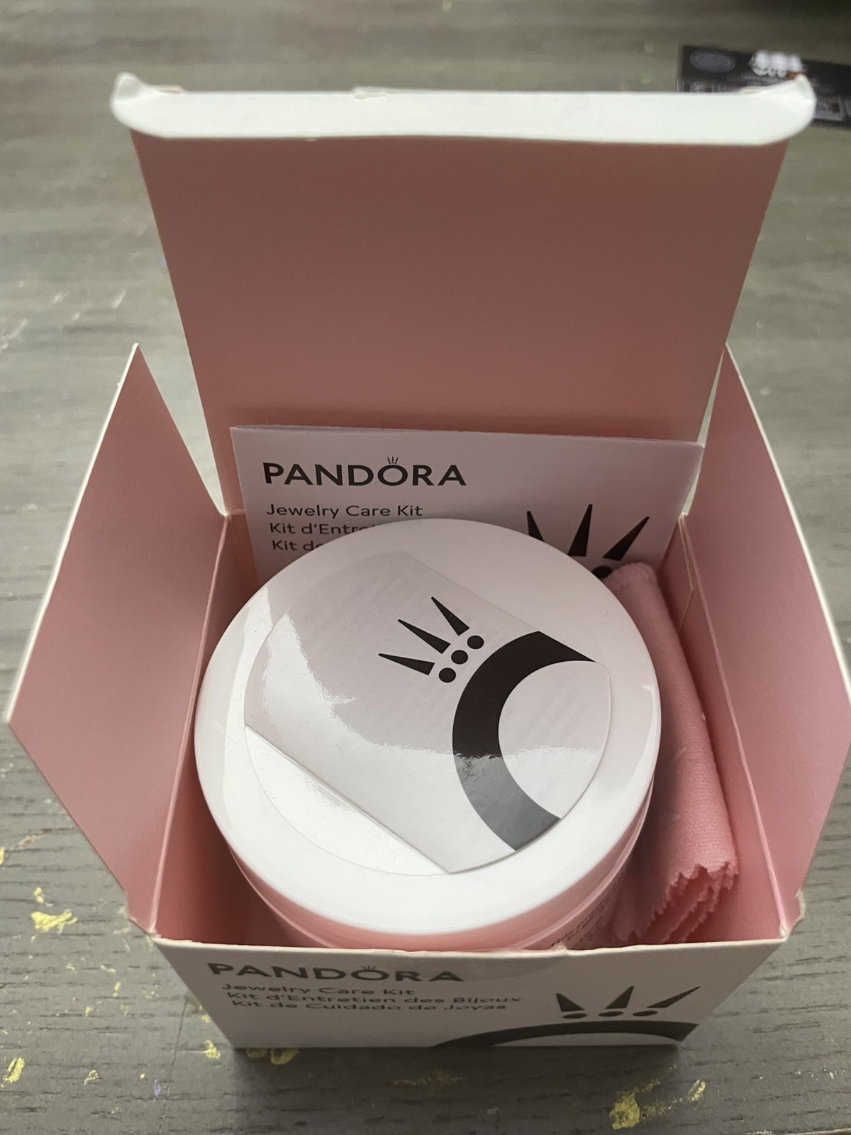 New PANDORA Cleaning And Polishing Cloth Set Jewelry Care Kit