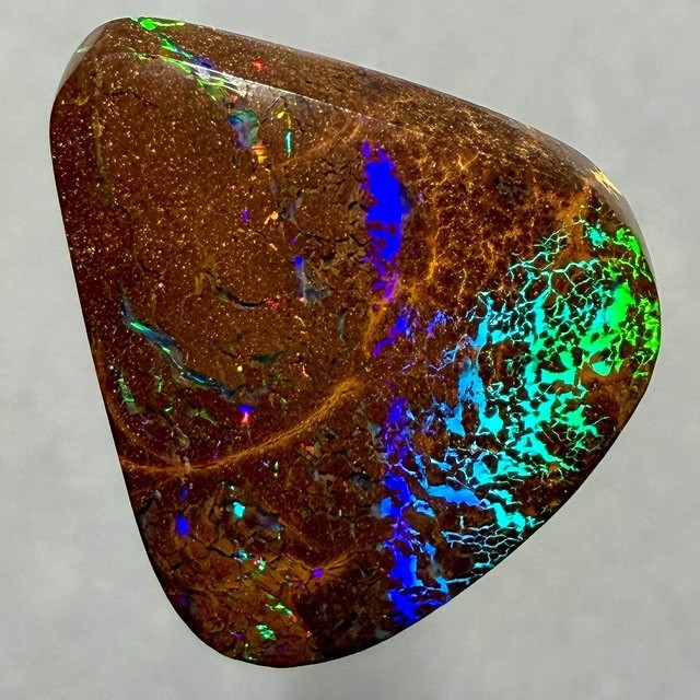 Bright Gem Colors * 12ct Natural Australian Solid Matrix Boulder Opal * Video