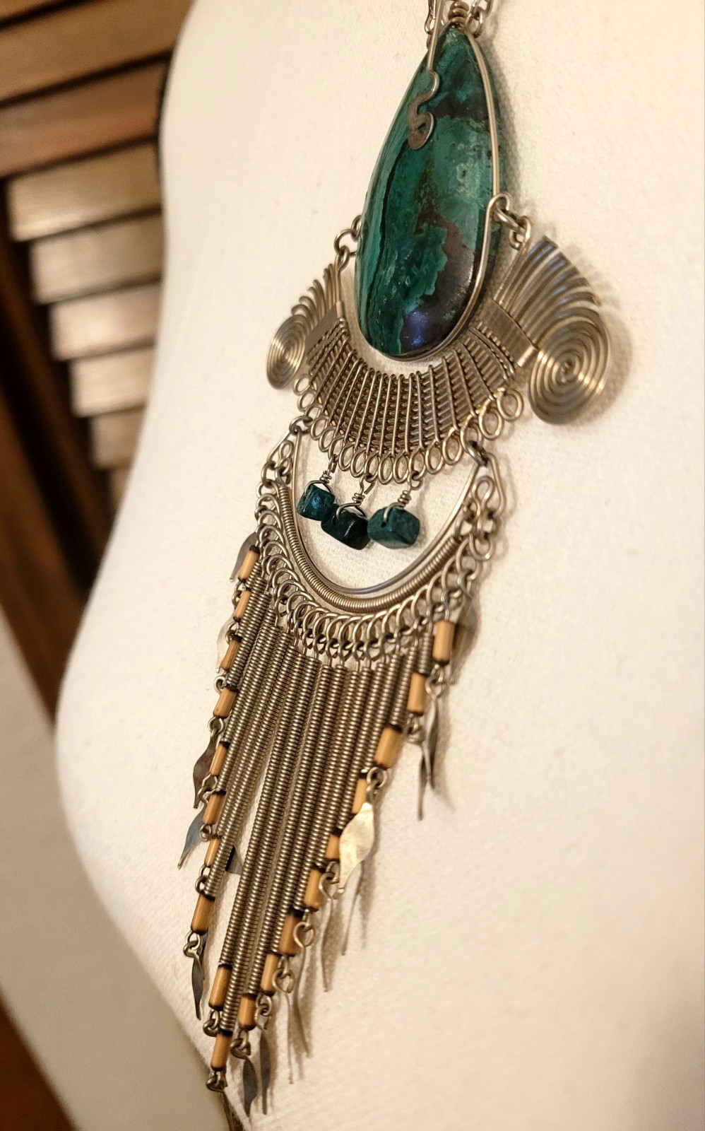 Chrysacolla Peruvian Silver Toned Statement Necklace Green Teardrop Pendant Hook
