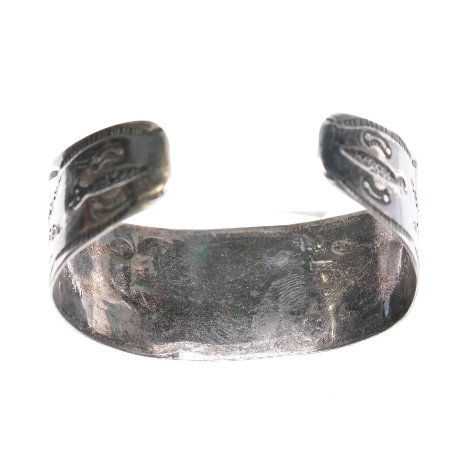 6.375″ Vintage Fred Harvey Navajo hand stamped sterling silver cuff bracelet tu