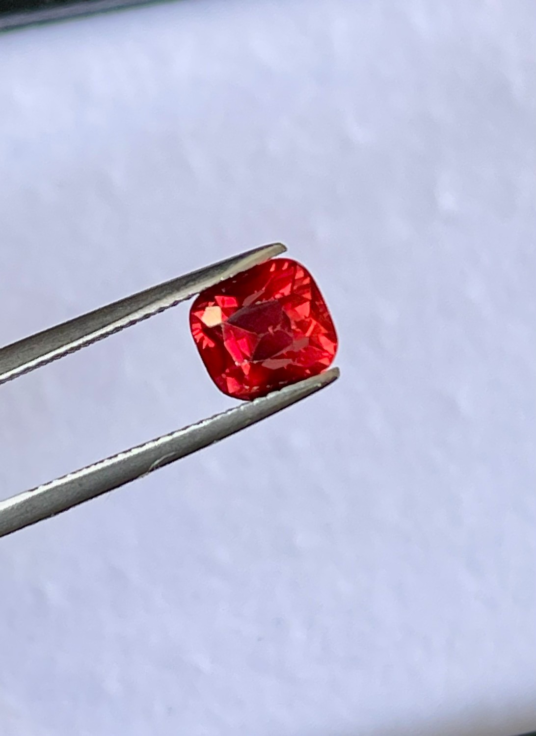 Natural 100% VVS 2.86 ct 8.6×7.6×5.2 mm Cushion Orange Gamet Mozambique, Africa