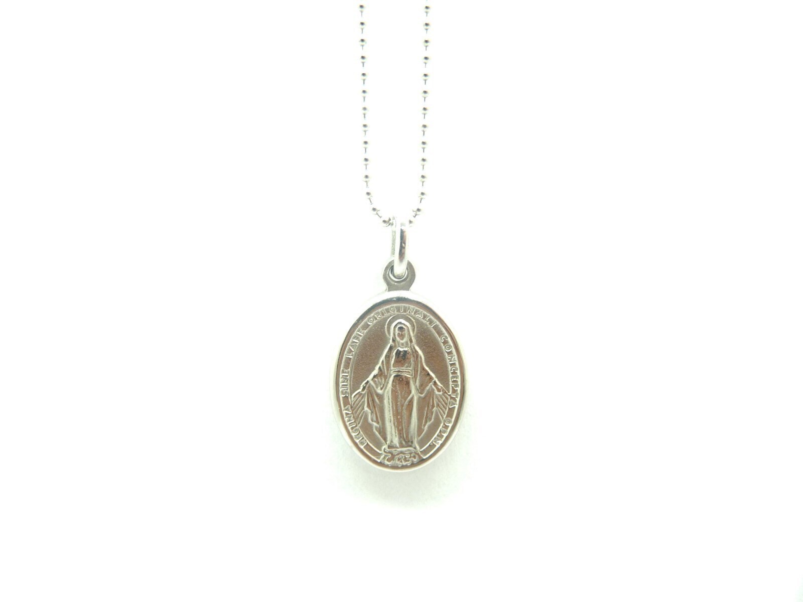 Madonna Pendant 750 18K White Gold 17mmx11mm Length 37cm