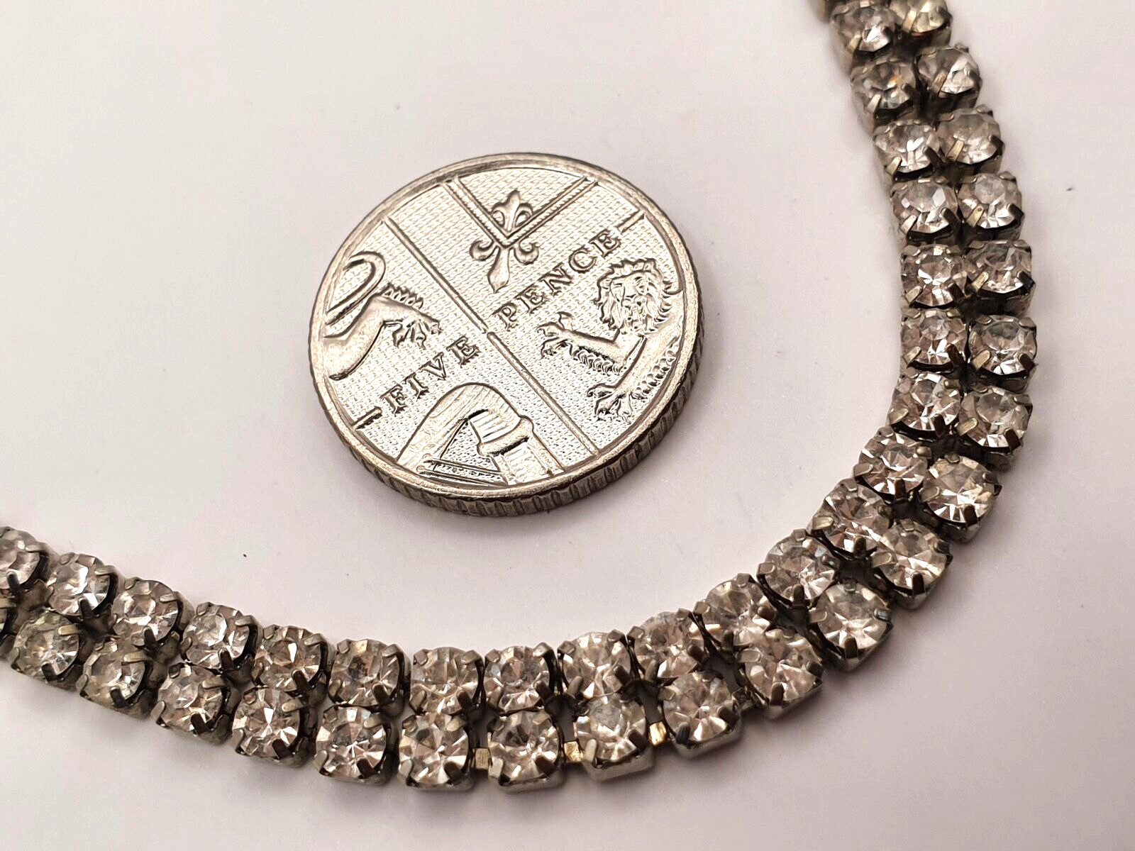 Child’s Minimalist Clear Rhinestone Silver Tone Small Neck Choker Necklace 36 cm