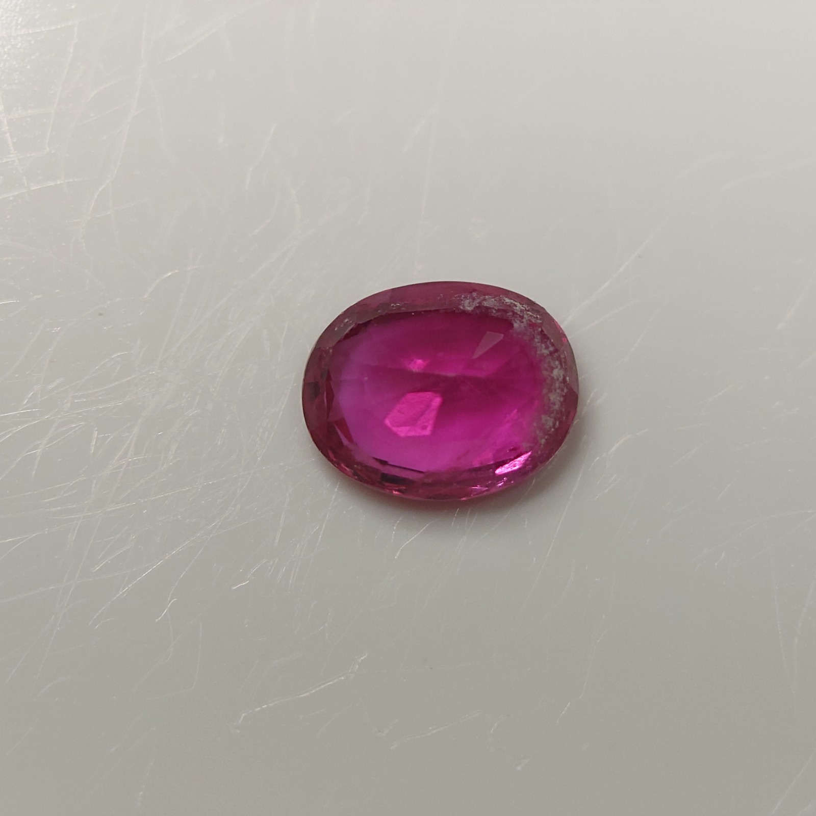 Natural Ruby 0.49 ct, approx. 5.1 mm x 4.0 mm x 2.2 mm, Jewelry Remover r0005
