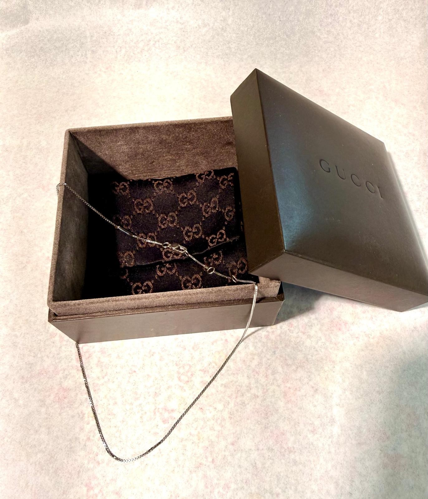 GUCCI 14K White Gold Venetian Chain Necklace 16.5″ Adjustable Box & Pouch