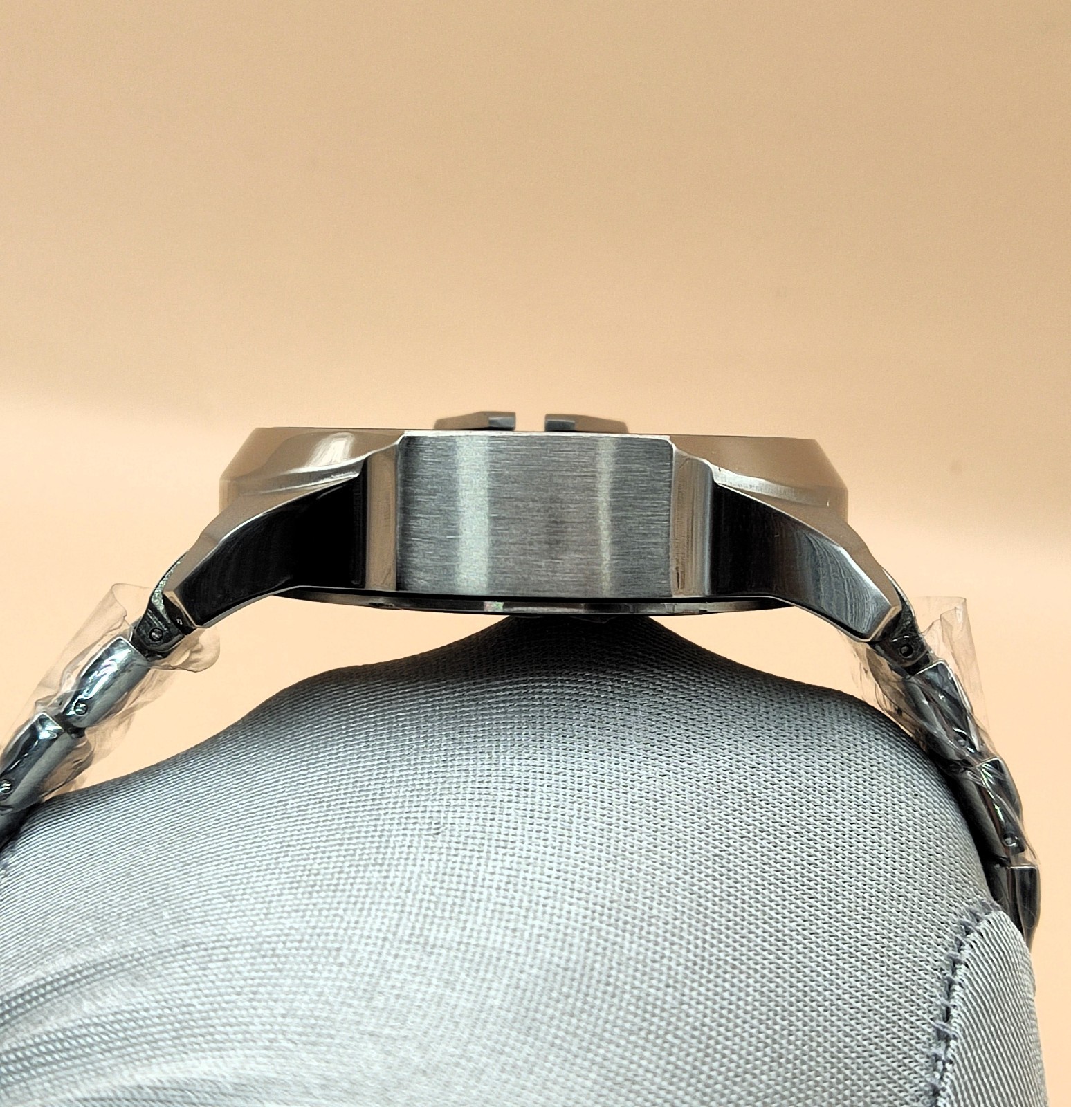 Luxury Diesel Only The Brave 10 Bar Black Dial Refurbished Men’s Wrist Watch