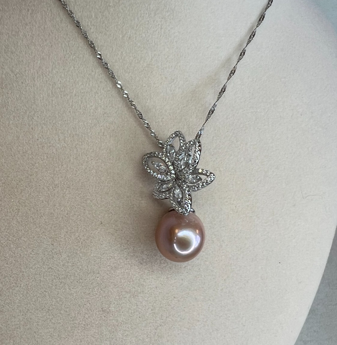 11-12mm lavender Kasumiga pearl CZ 1.65ctw rhodium / silver pendant w chain NEW