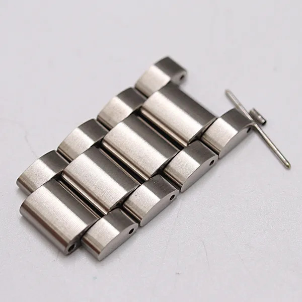 Excellent condition Seiko Prospex 6R54-00D0 watch with 4 original silver-colored