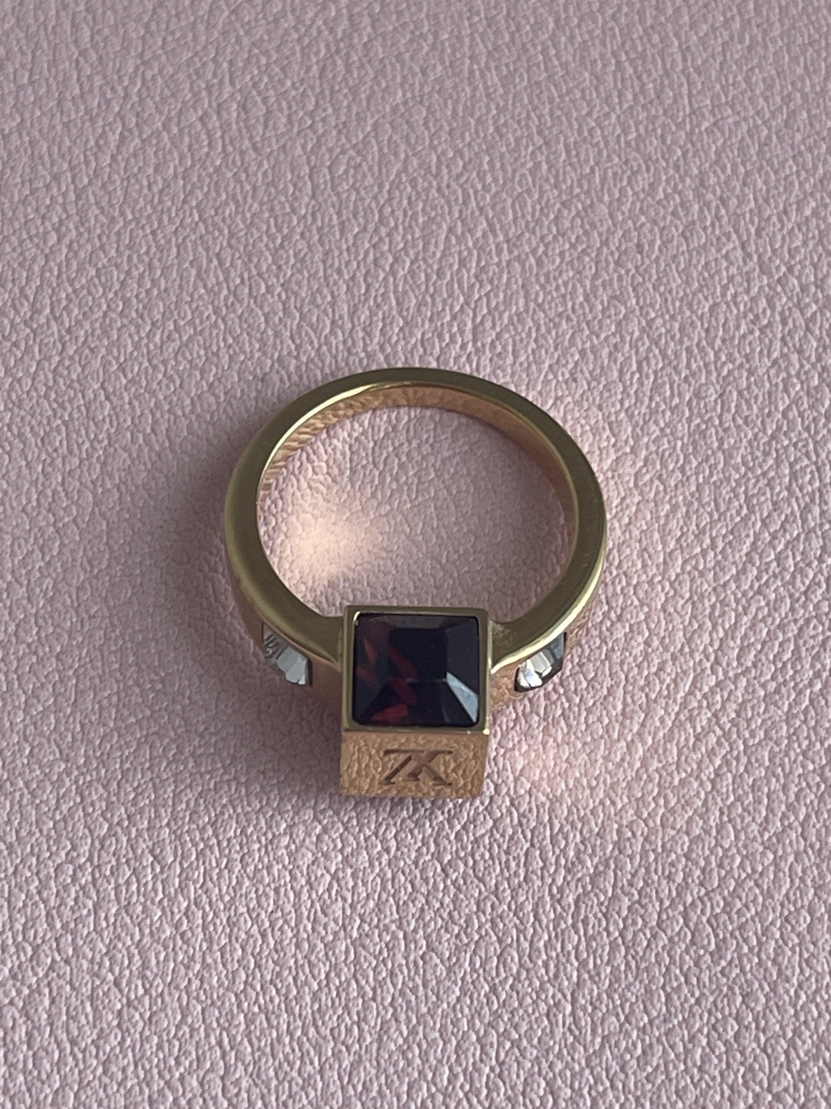 LOUIS VUITTON Gambling Women’s Ring Small- Size 5.5 comes with BOX