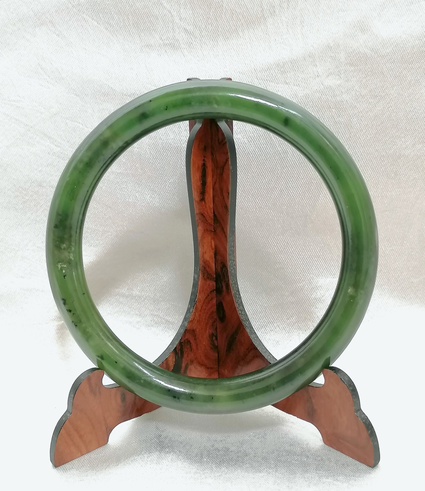 BEAUTIFUL ANTIQUE AUTHENTIC GREEN JADE RING BRACELET, CHINA, 1900.