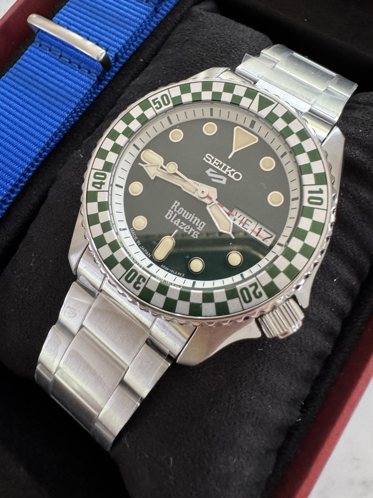 Seiko 5 x Rowing Blazers X Wind Vintage Rally Diver – Green