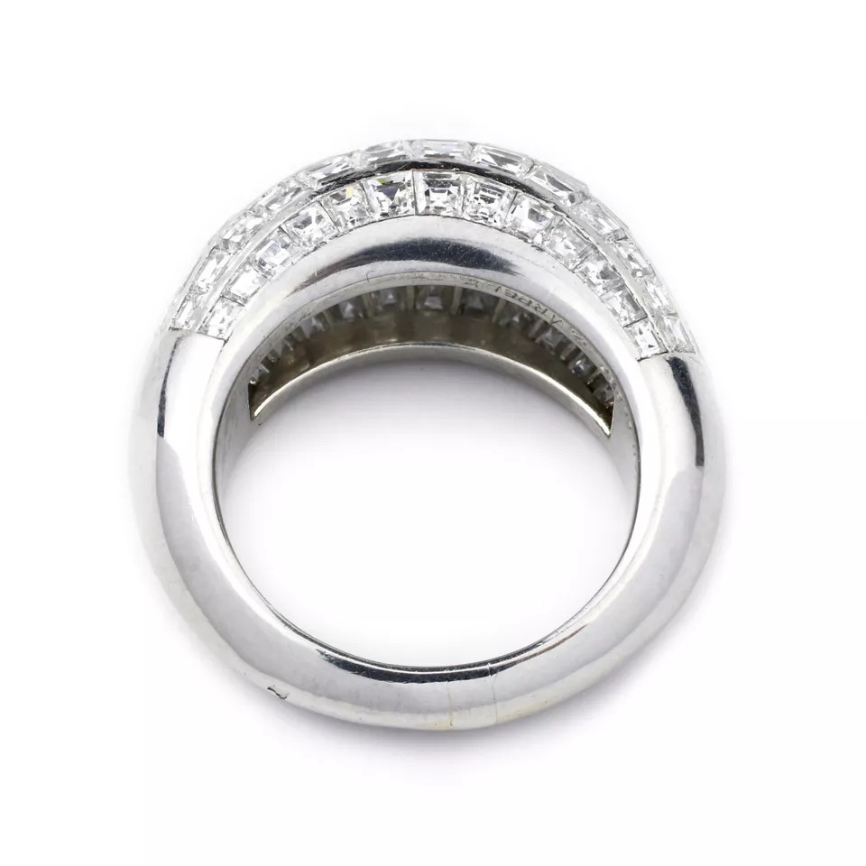 Geometric Four Row Of Square-Cut 5.42CT Simulated Sapphire Gorgeous Fashion Band