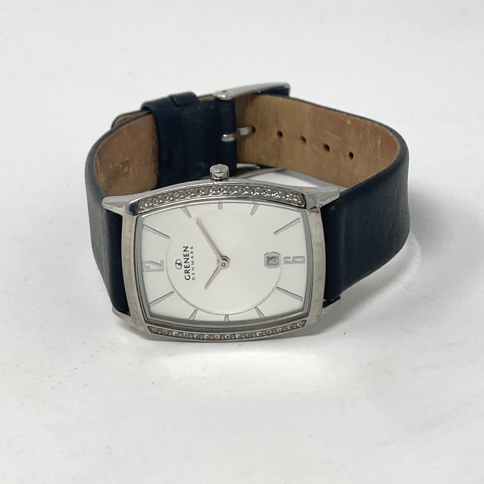 Skagen Grenen Watch Women 29mm Silver Tone Date Crystals Leather New Battery