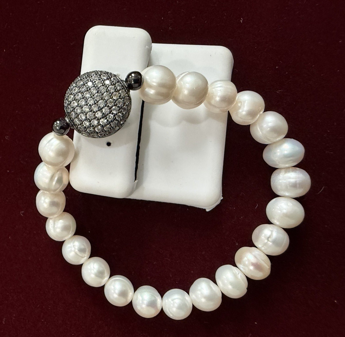 White Round Pearl Beaded Stretch Bracelet w/ Pavé Silver Dangle Charm