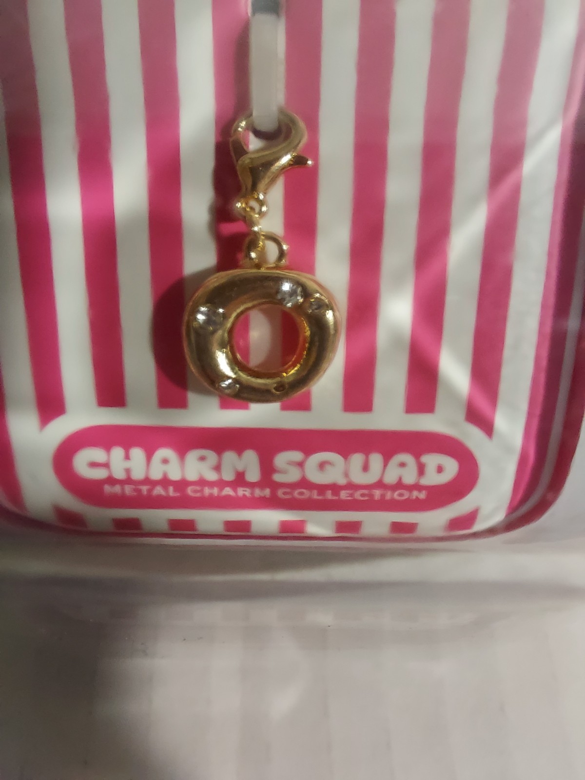 F.A.O. Schwarz Charm Squad Letter O – New