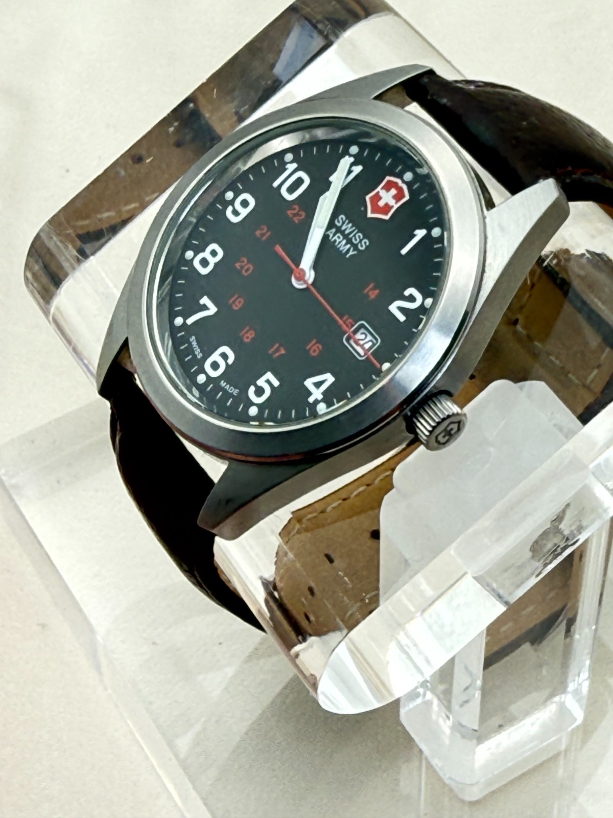 Victorinox 241083 Garrison 40mm Swiss Quartz Date Watch New Battery