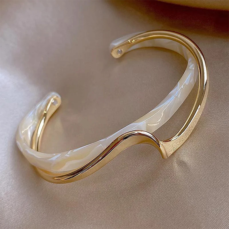 White Acrylic Bracelet Geometric C Shaped Open Metal Bangle Adjustable Jewelry