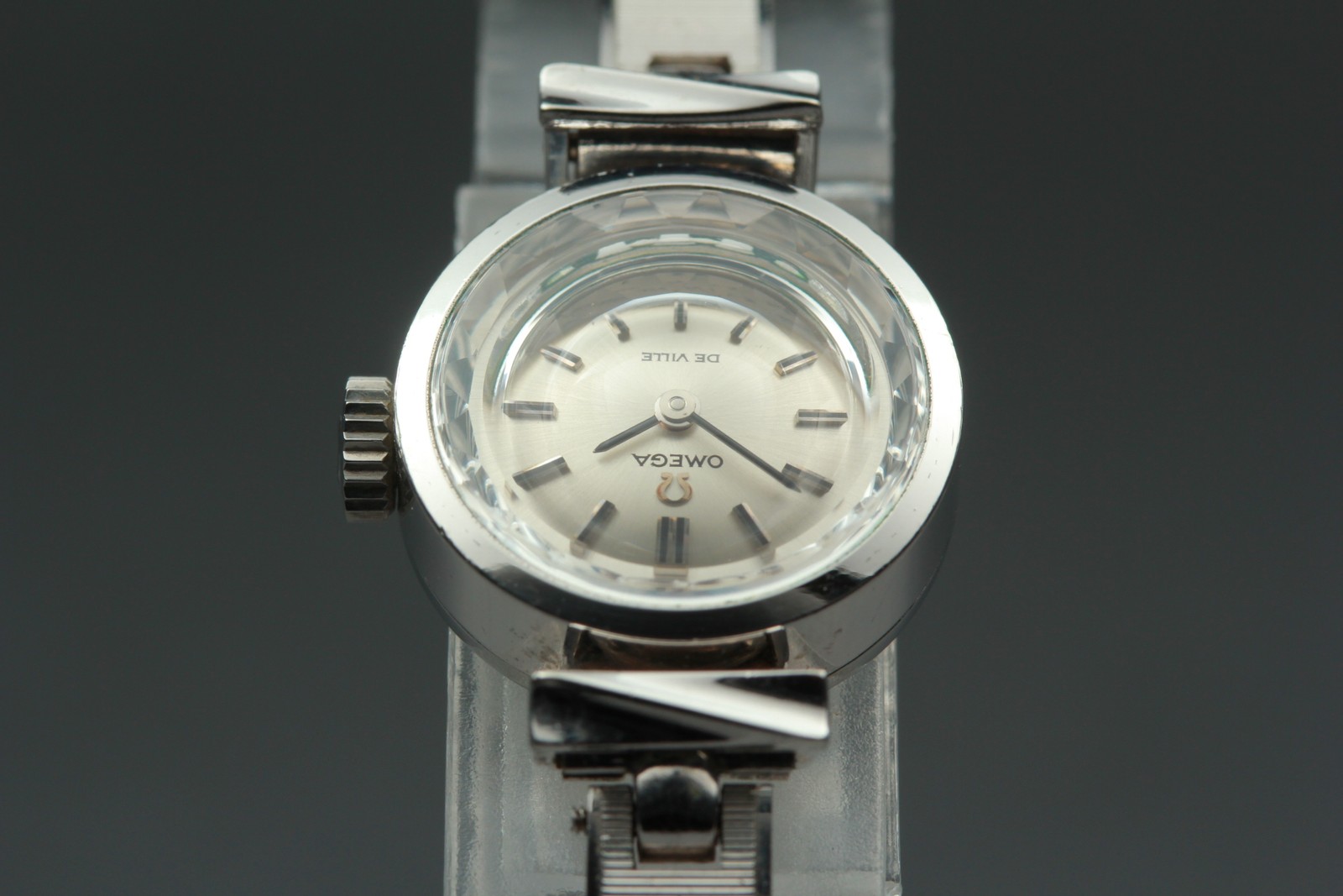 1969 【Near MINT】 OMEGA De Ville Cal.484 Ref.511.166 Manual Wind Watch From JAPAN