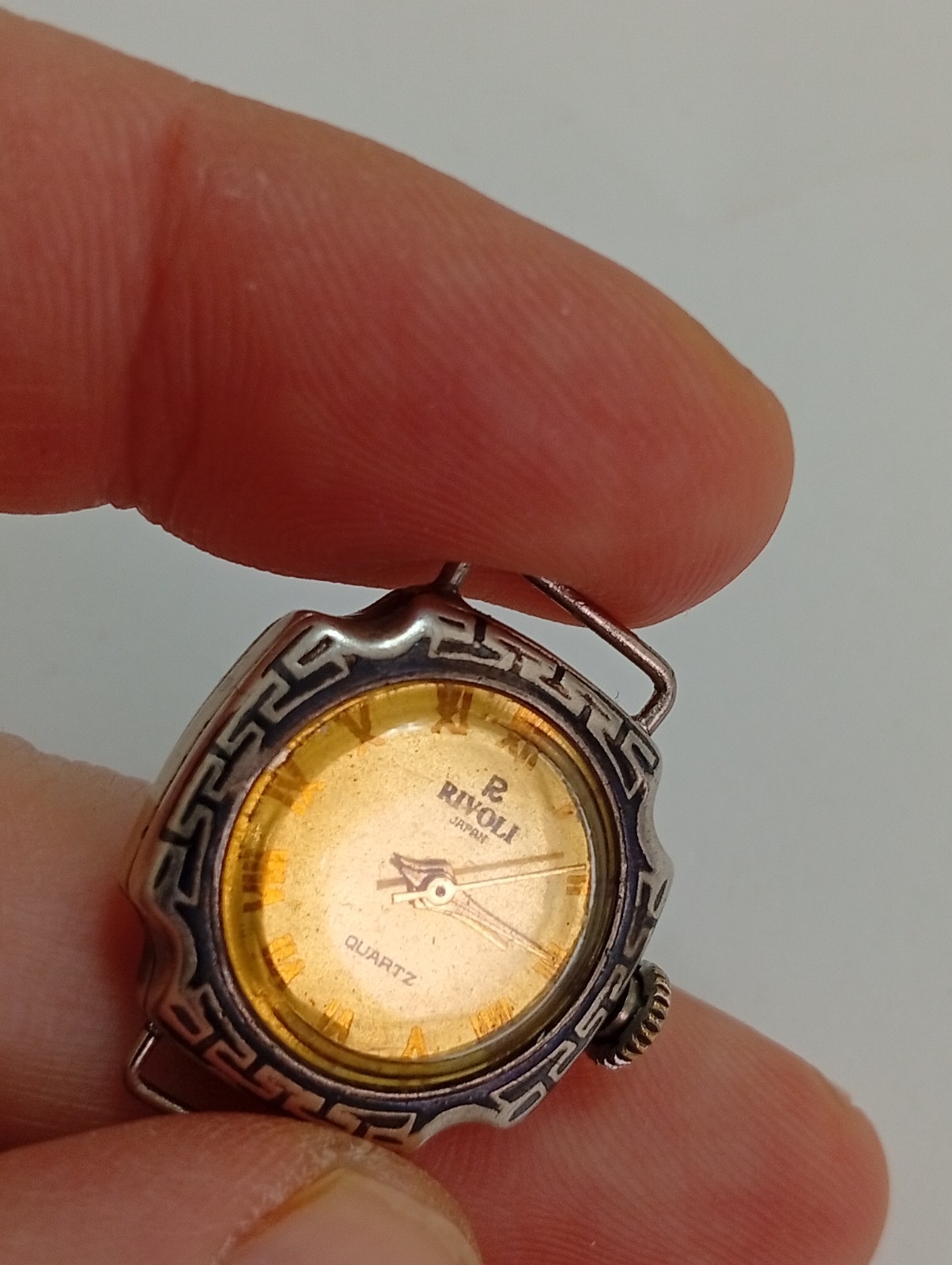 Vintage Rivoli Japan Quartz woman’s Watch – 800 Silver Case – For Parts