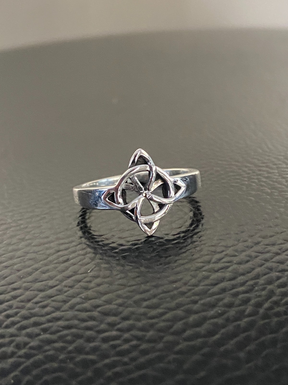 925 Sterling Silver Celtic Knot Ring Quaternary Knot Trinity Flower Band 5-15US