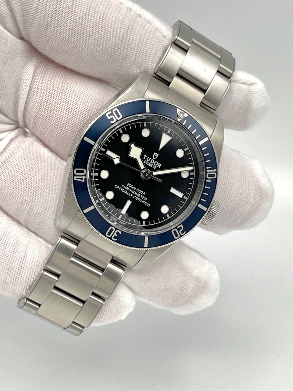 Tudor Heritage Black Bay 41mm 79230B Automatic Black Dial Blue Bezel Papers