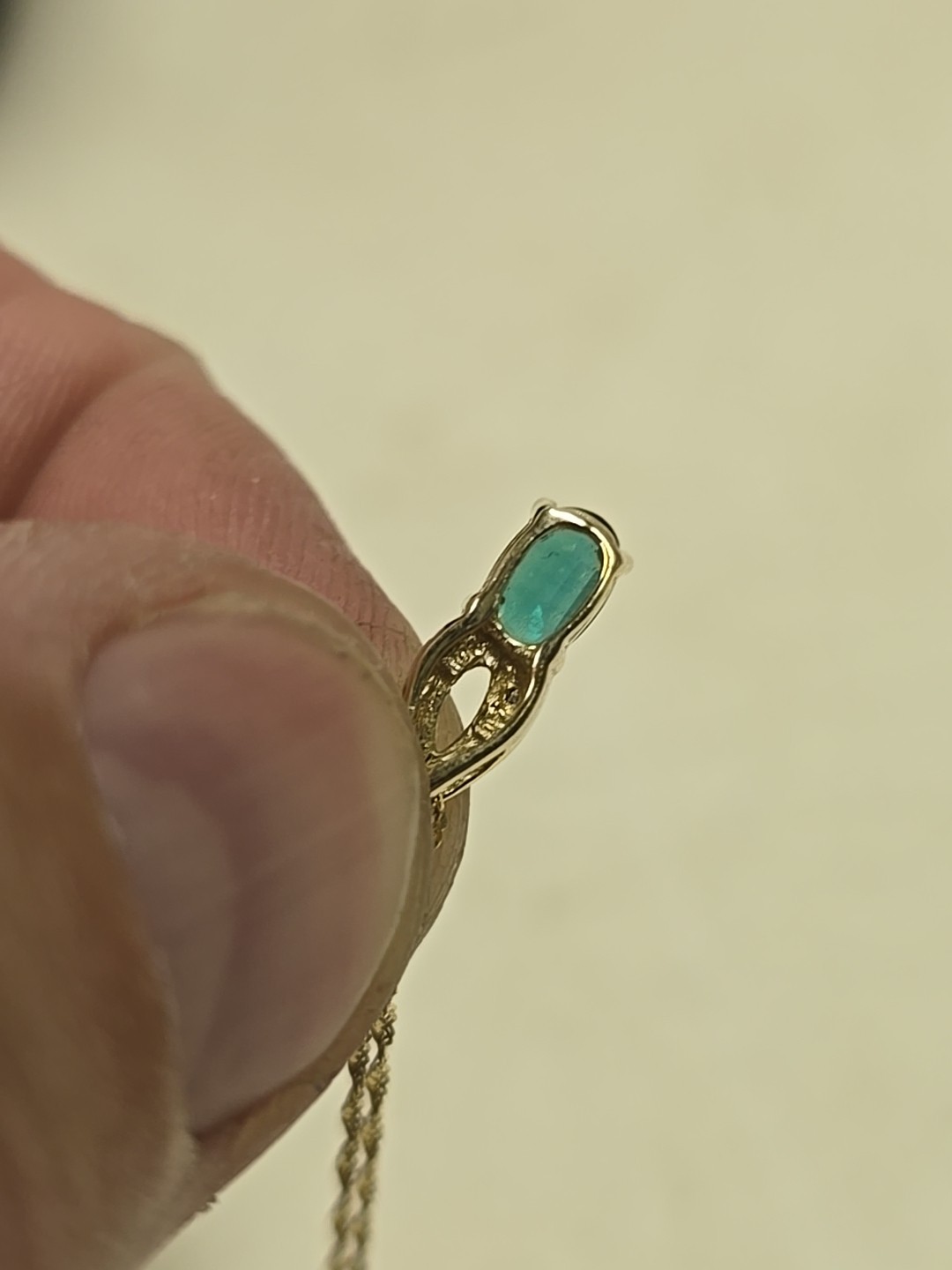 10k Yellow Gold 20″ Neckalce With 10k Emerald And Diamond Accent Pendant