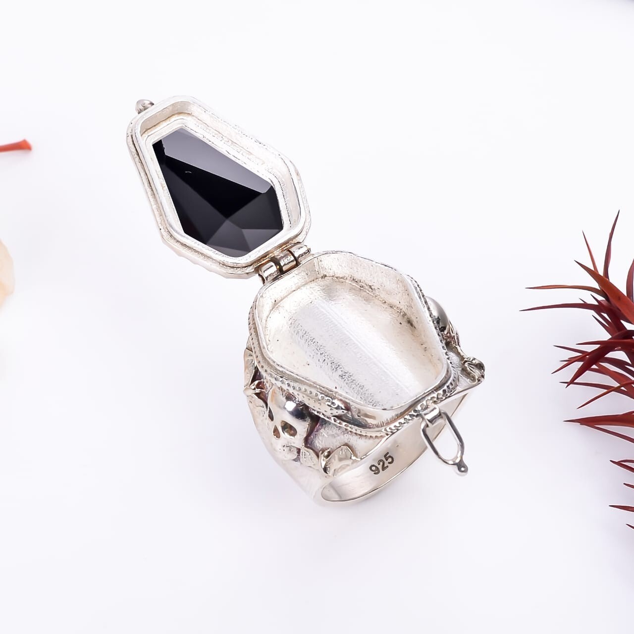 Skull Coffin Poison Ring, Black Onyx Gemstone 925 Silver Handmade Poison Ring,