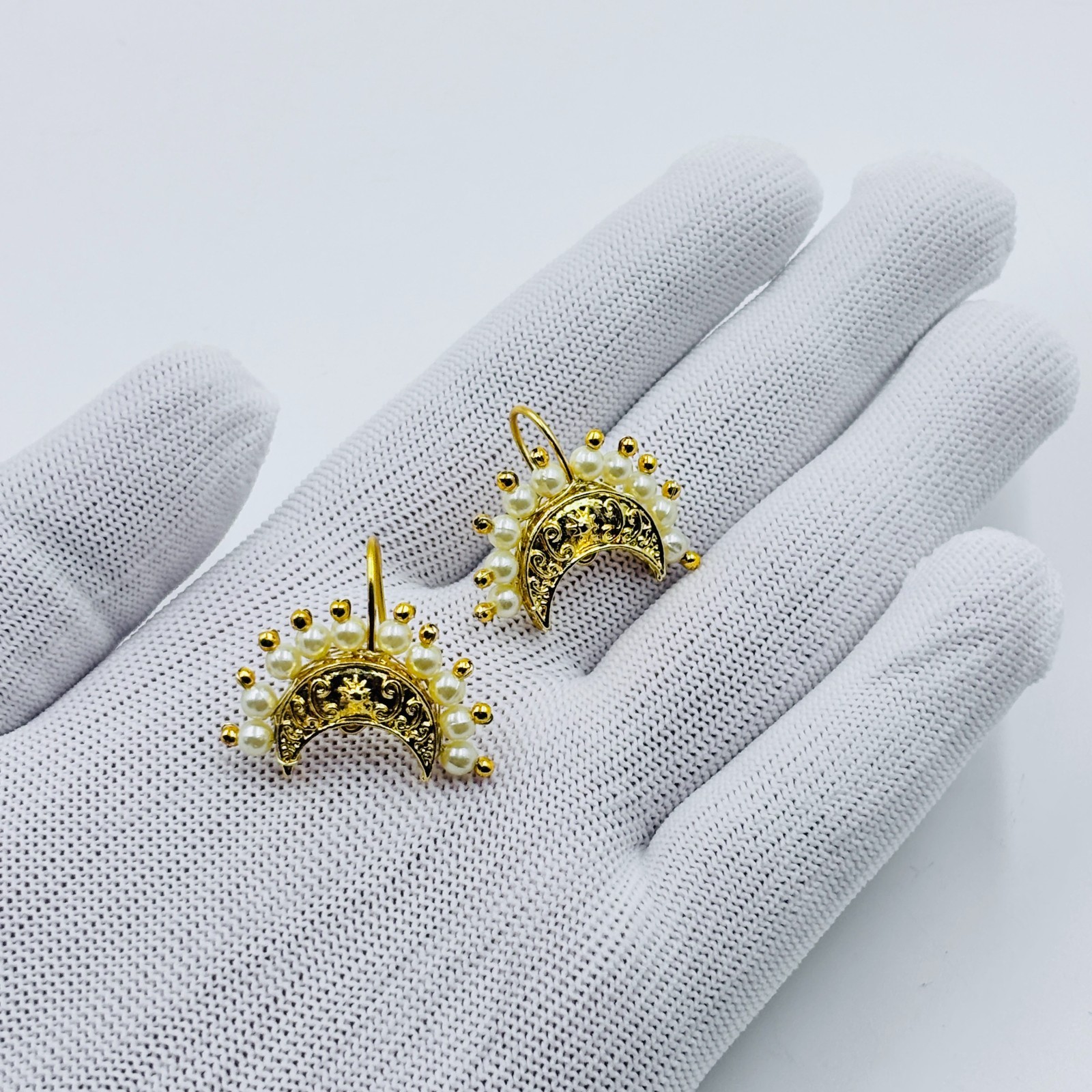 Beautiful Gold Plated Bugadi Ear Cuff , Festival Wedding Jewelry for Women