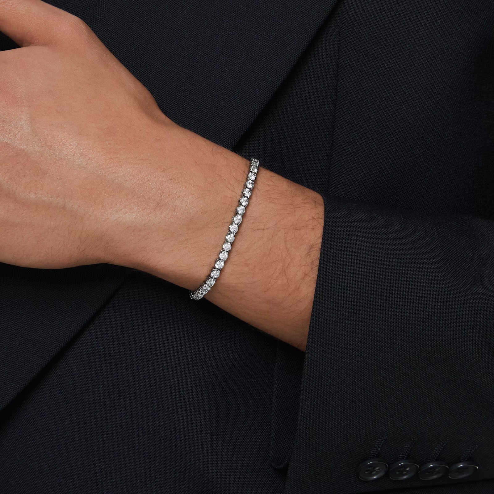 Swarovski Matrix Tennis Bracelet Round Cut, Gray, Ruthenium 5693929 (Size L)