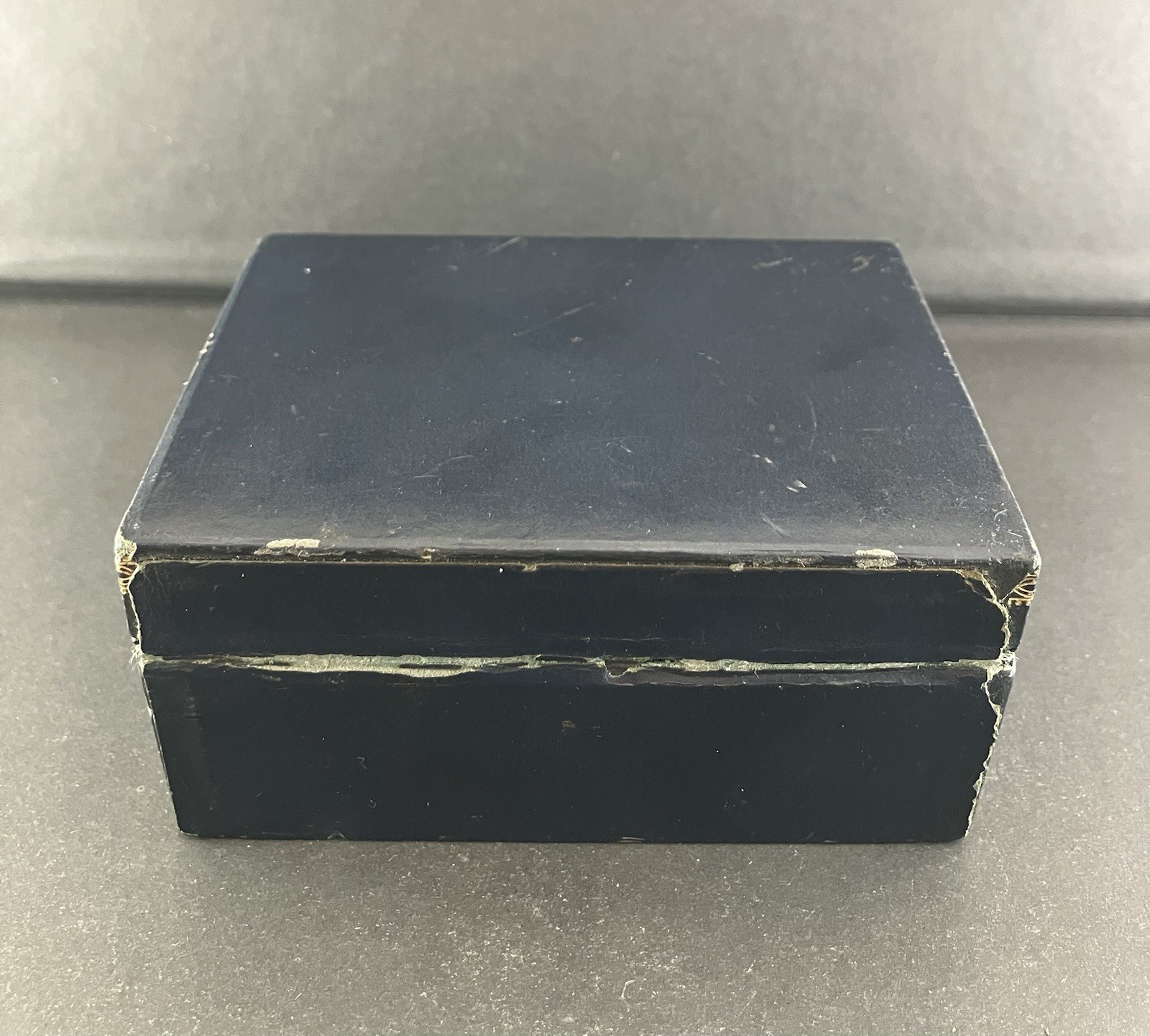 Vintage Bucherer dark blue watch presentation BOX. Swiss made.