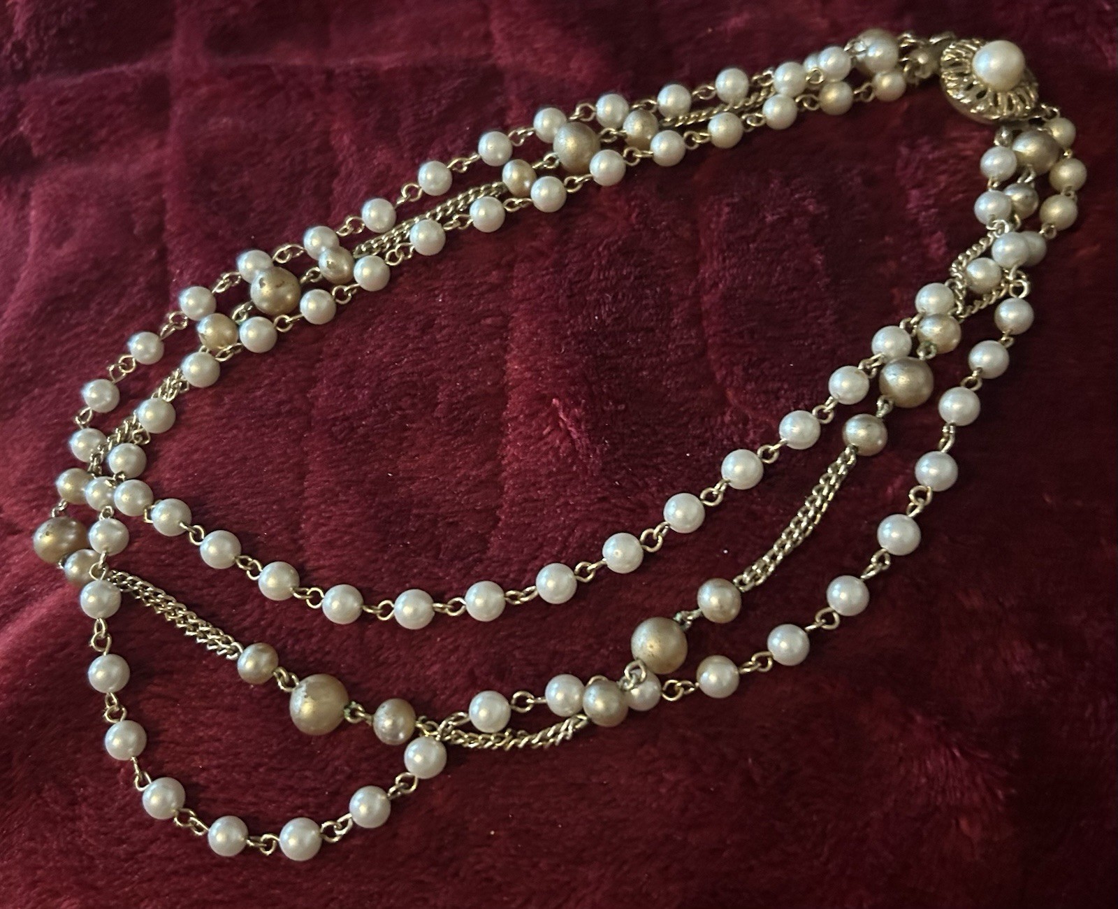 Multi-Strand Faux Pearl Beaded Necklace Gold Tone Chain Round Clasp Charm