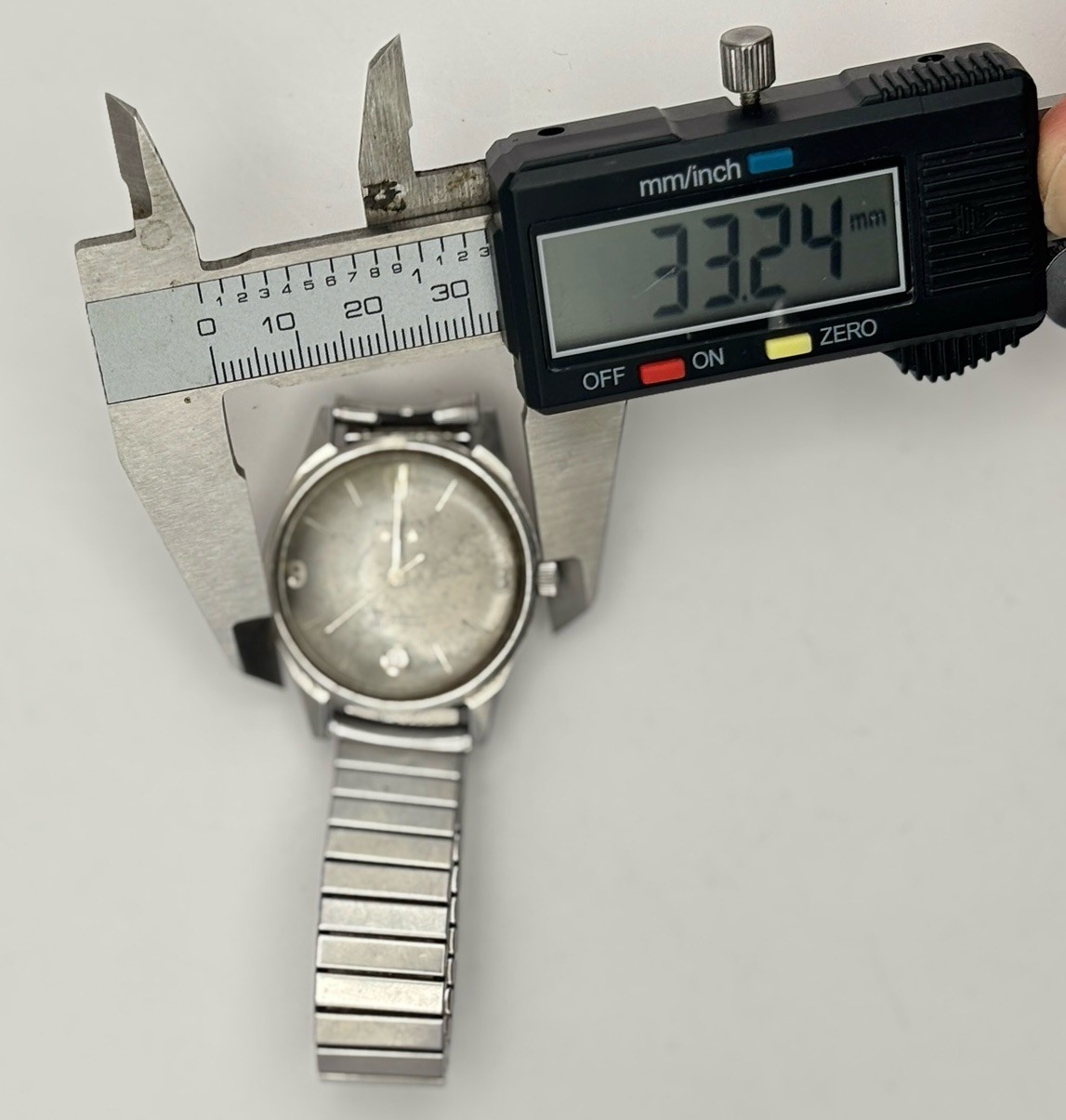 Benrus Self Winding 7026 Series Stainless Dust & Waterproof 3 Star W/ Date #8.10