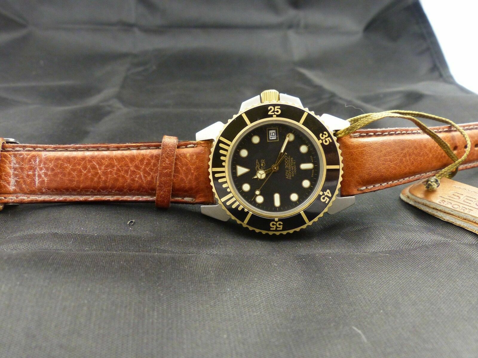 Sector Divers ADV3000 Black Face, 300 Meters Amazing, NO Amazing…