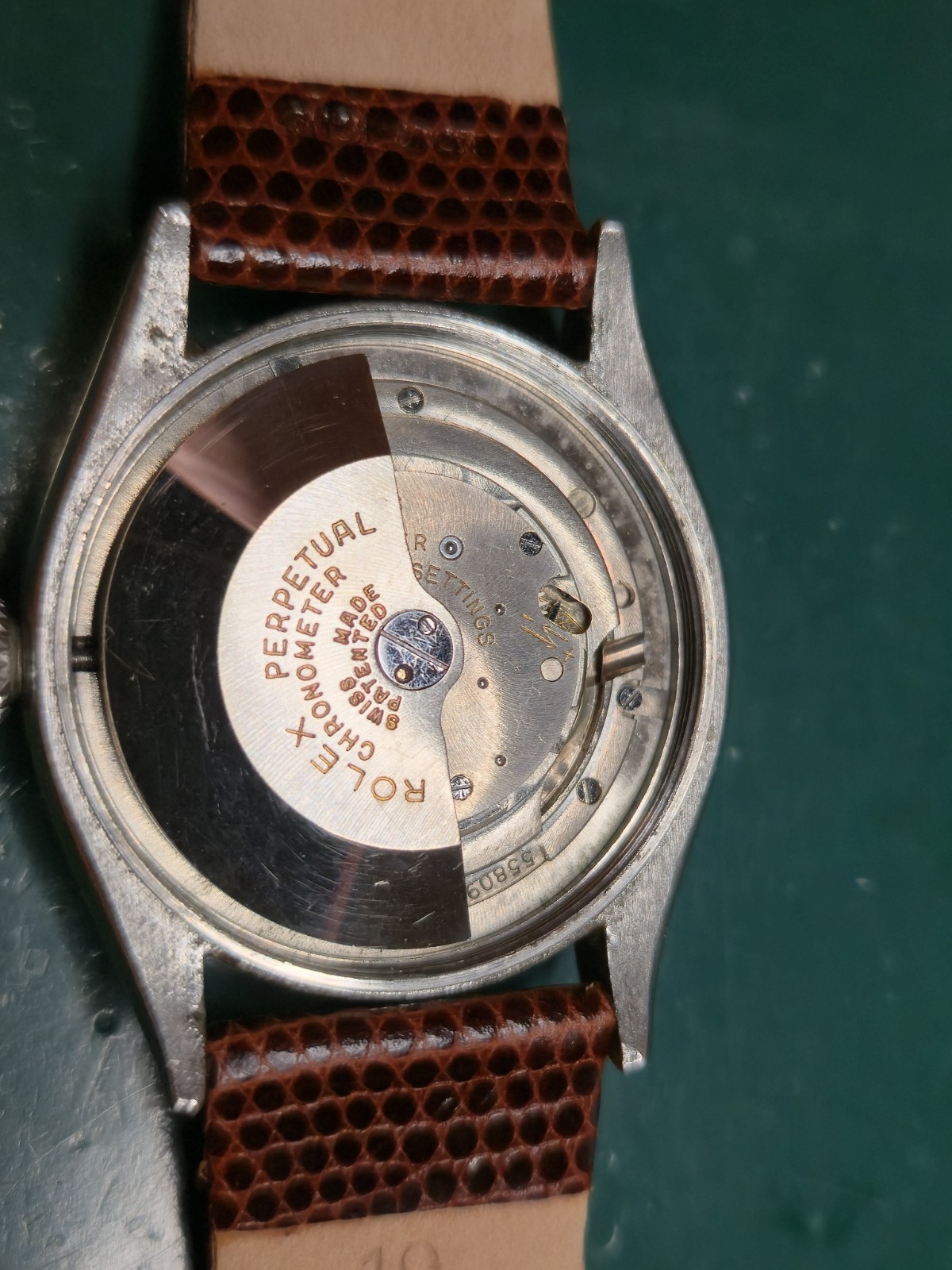 Rolex Big Bubbleback Oyster Perpetual Ref. 6284 Wristwatch 1950s Vintage 34mm