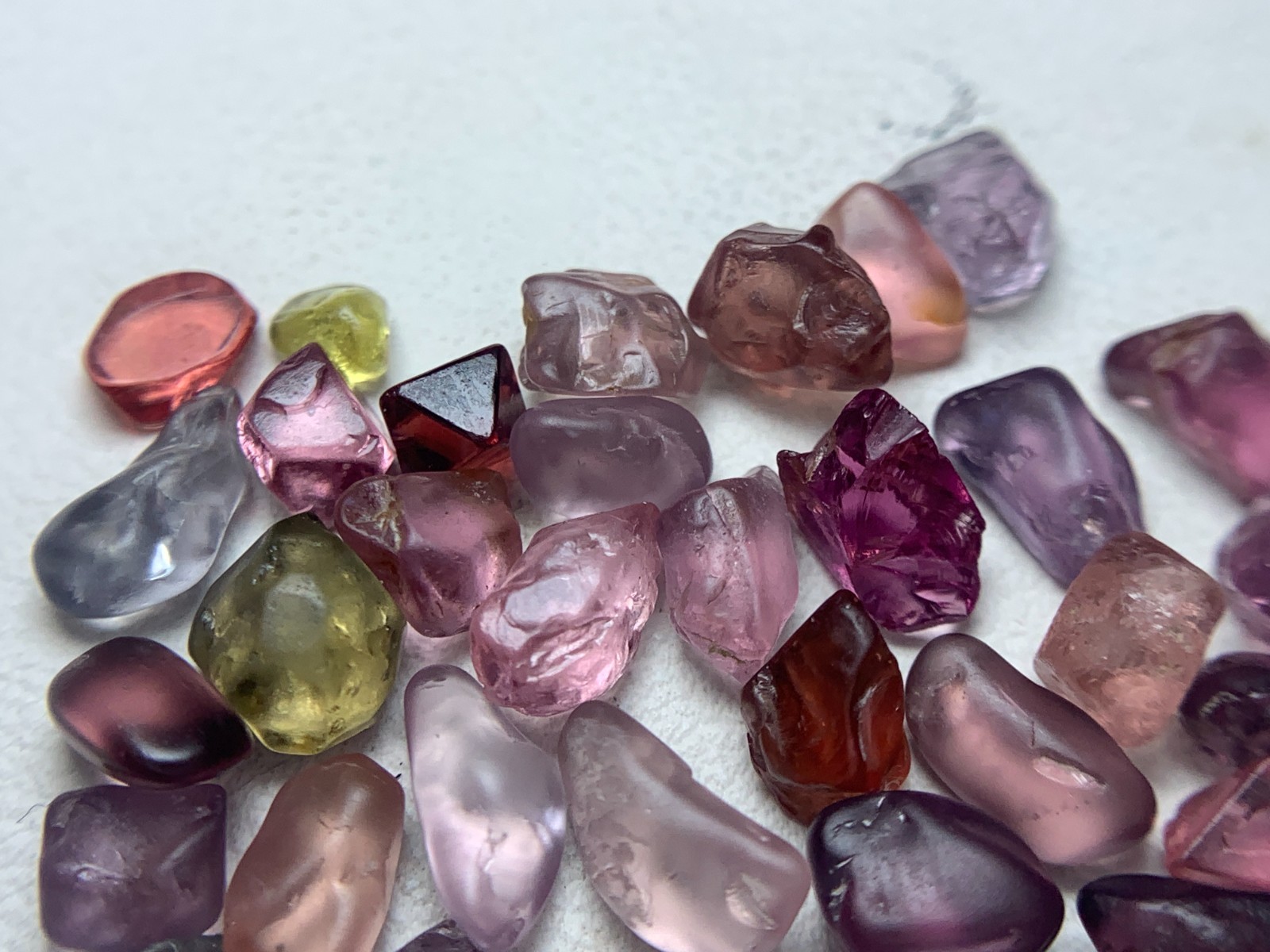 31 Carat Spinel Multi colour Rough Amazing Facet Grade Gorgeous Lot @burma