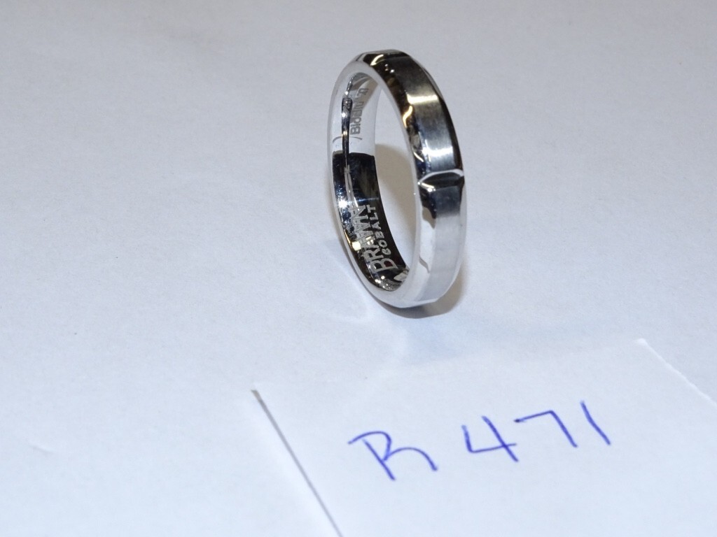 Braun Cobalt Wedding Ring 5mm Size 9-3/4 Silver w/ Center Lines #R471