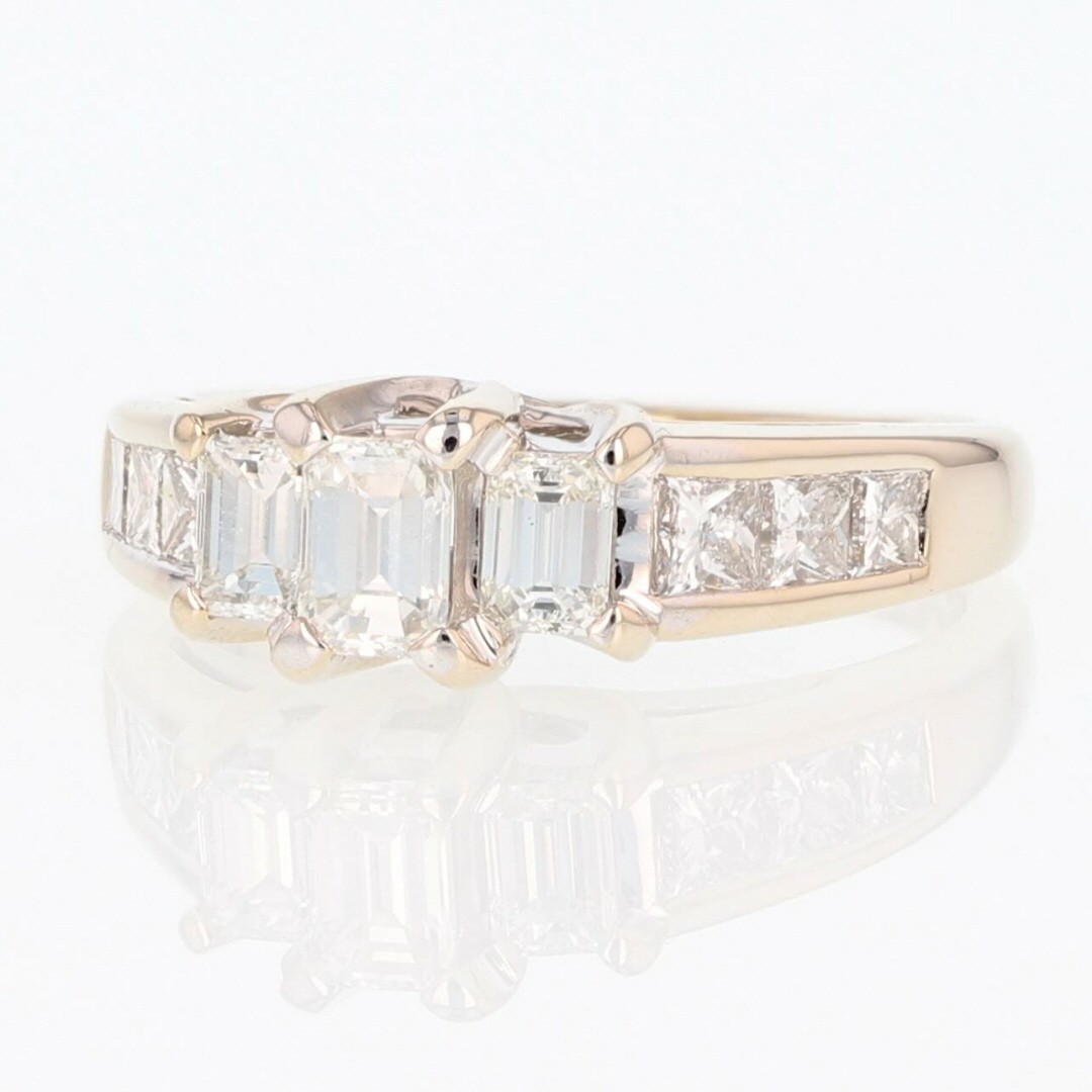 1.37ctw Emerald Cut Diamond Three-Stone Engagement Ring 18k White Gold Size 7