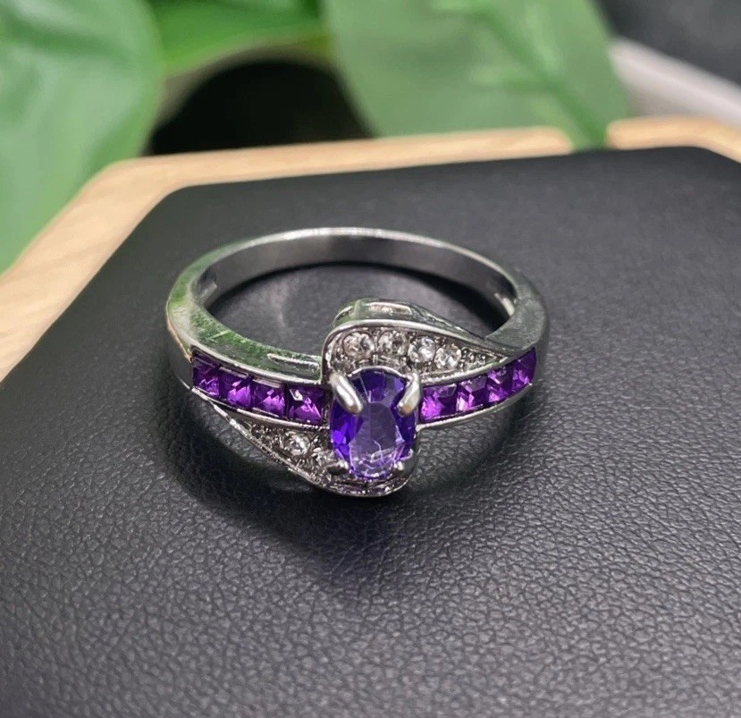 Silver-Tone Purple Swirl Rhinestone Ornate Ring Size 13 New Free Ship B6971